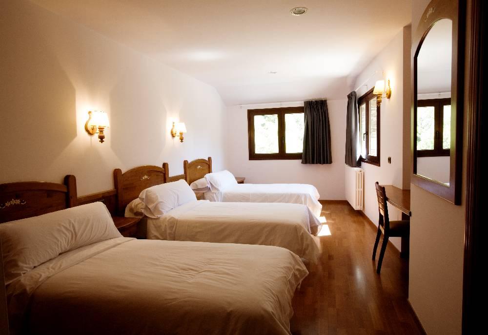 Hotel & Spa Niunit El Serrat Exterior photo